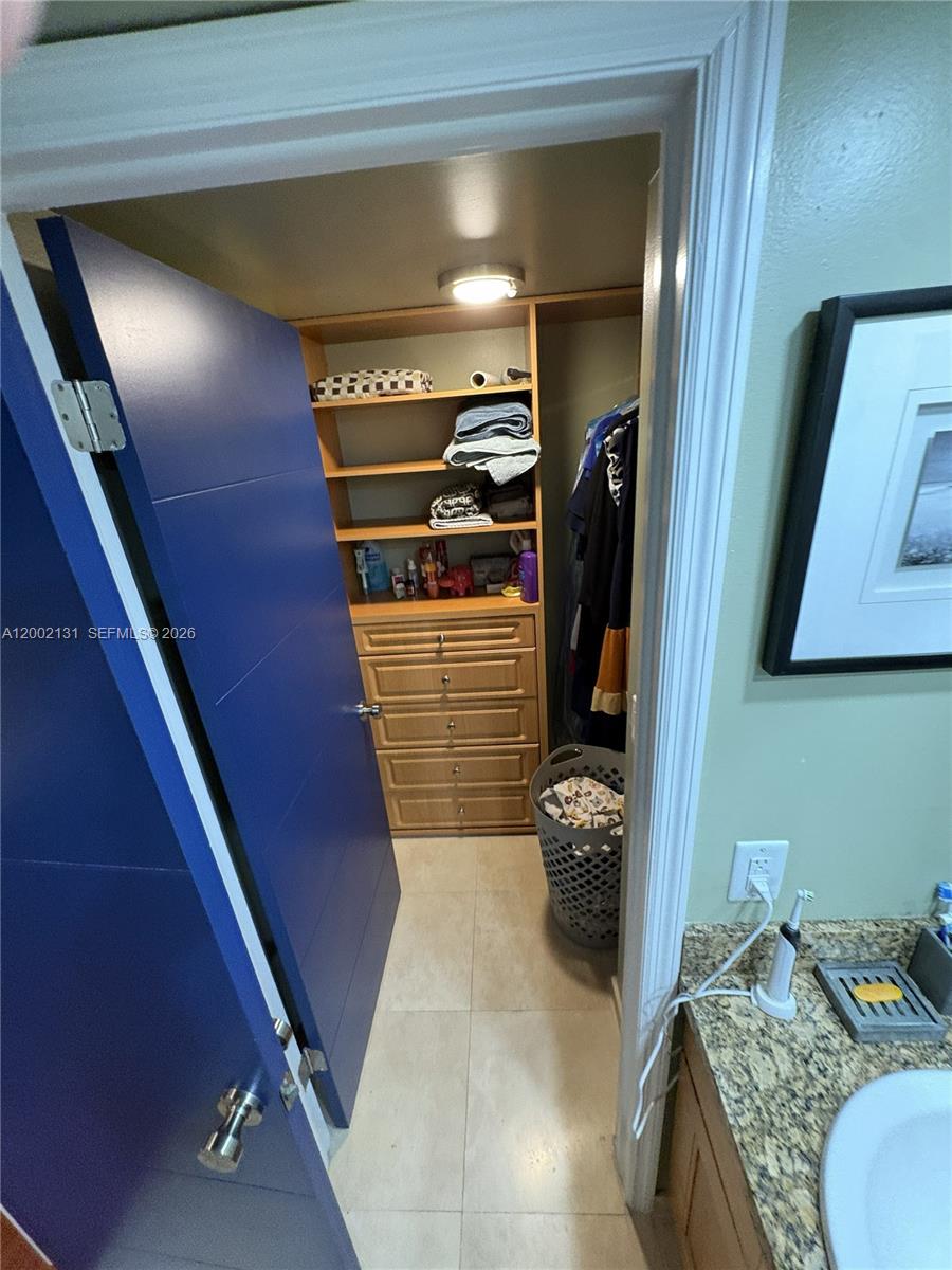 SPANISH VILLAS CONDO - Residential