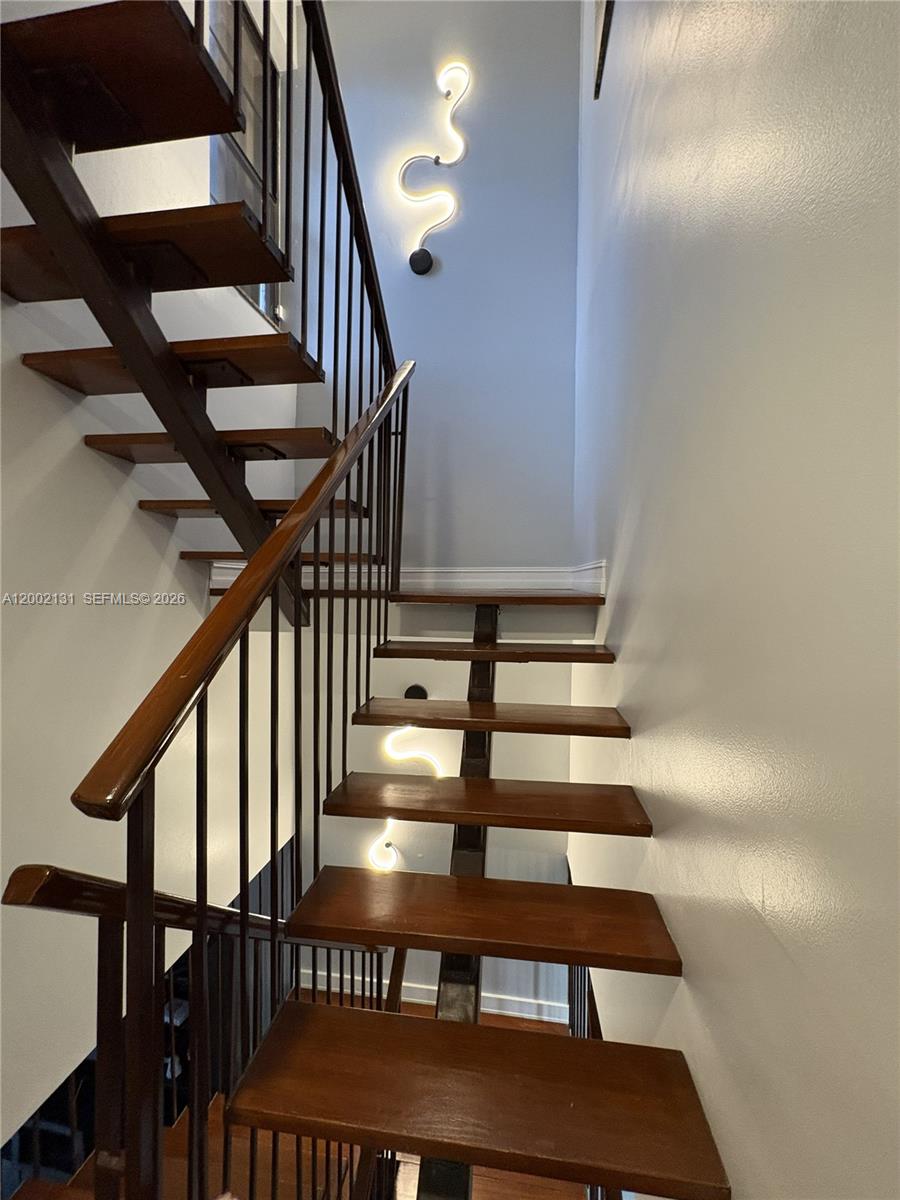 SPANISH VILLAS CONDO - Residential