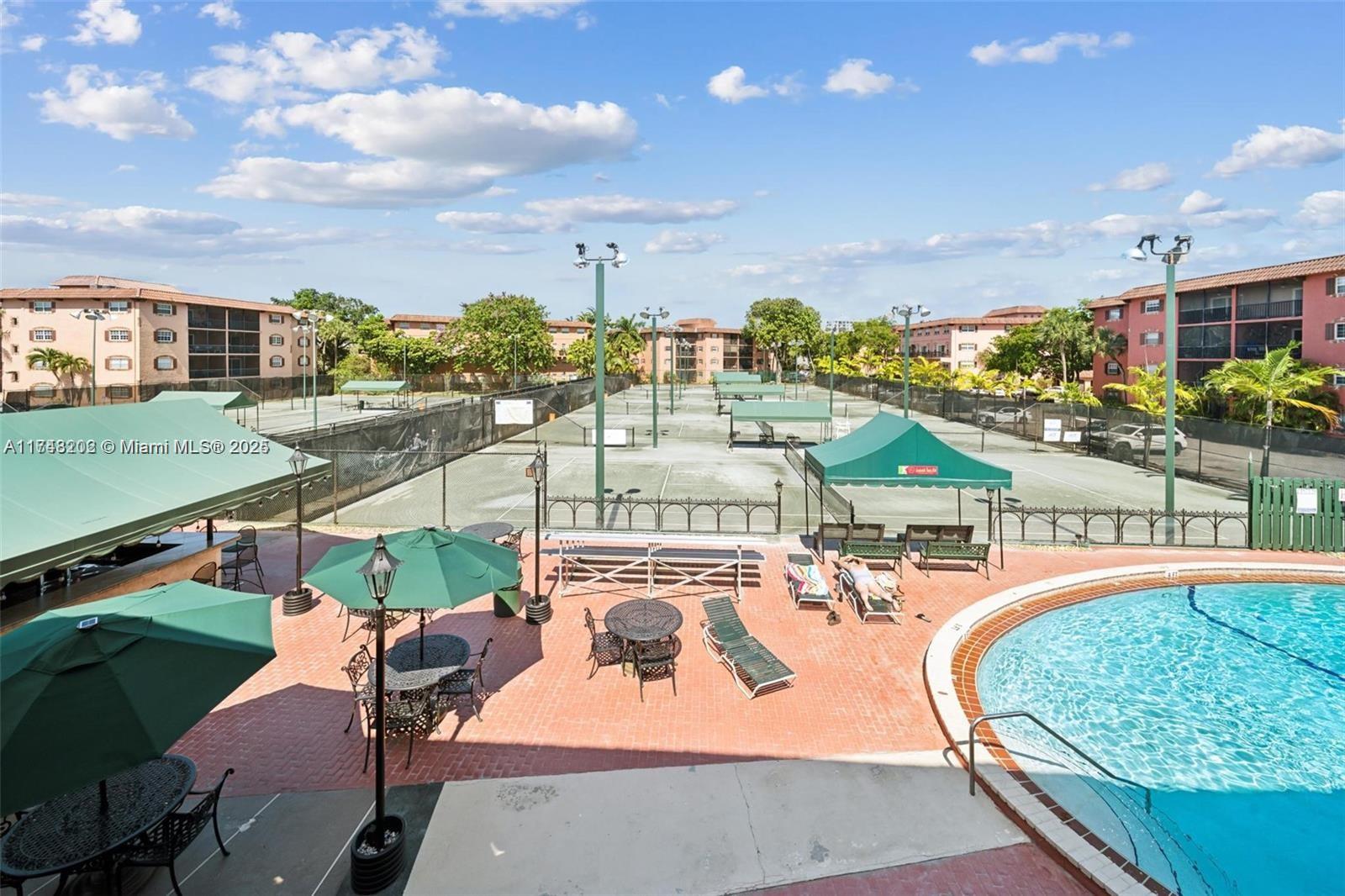 TENNIS CLUB TILDEN CONDO - Residential