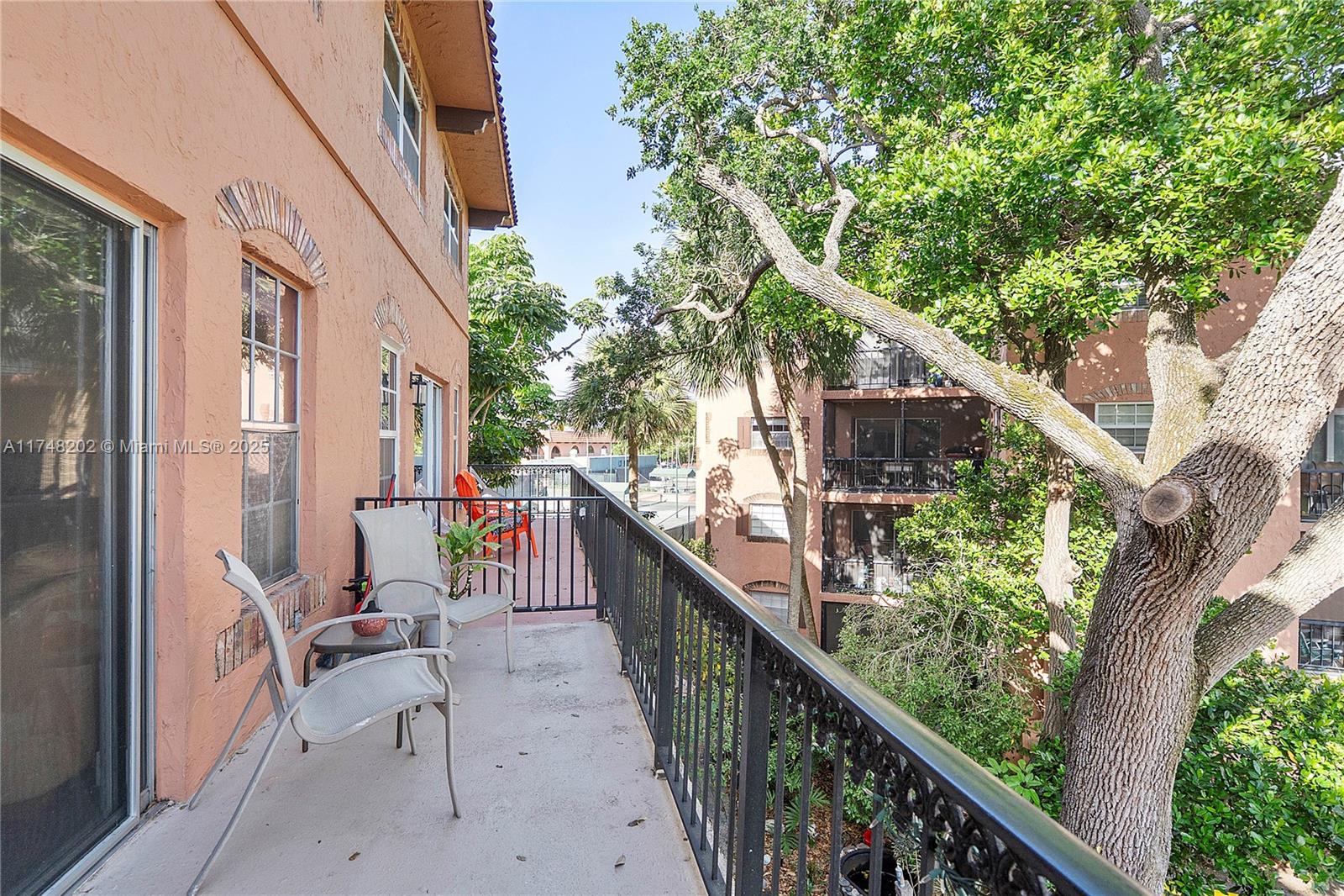 TENNIS CLUB TILDEN CONDO - Residential