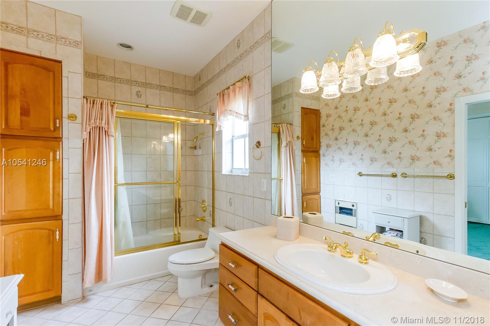 LYCHEE NUT GROVE REPLAT - Residential