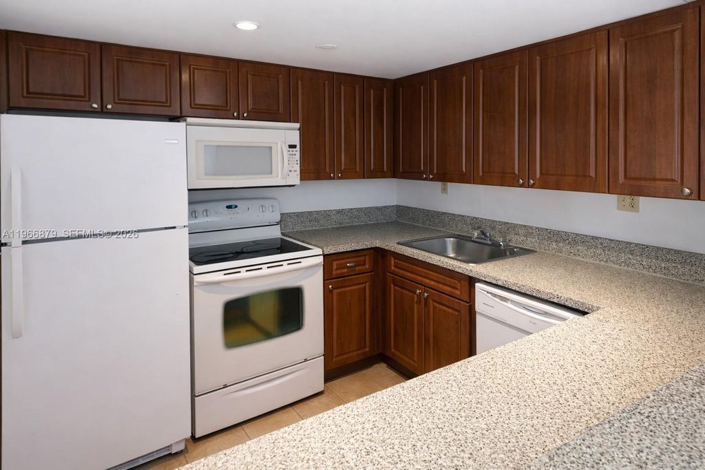 Photo of 5821 Washington St #32, Hollywood, FL 33023 (MLS # A11966879)