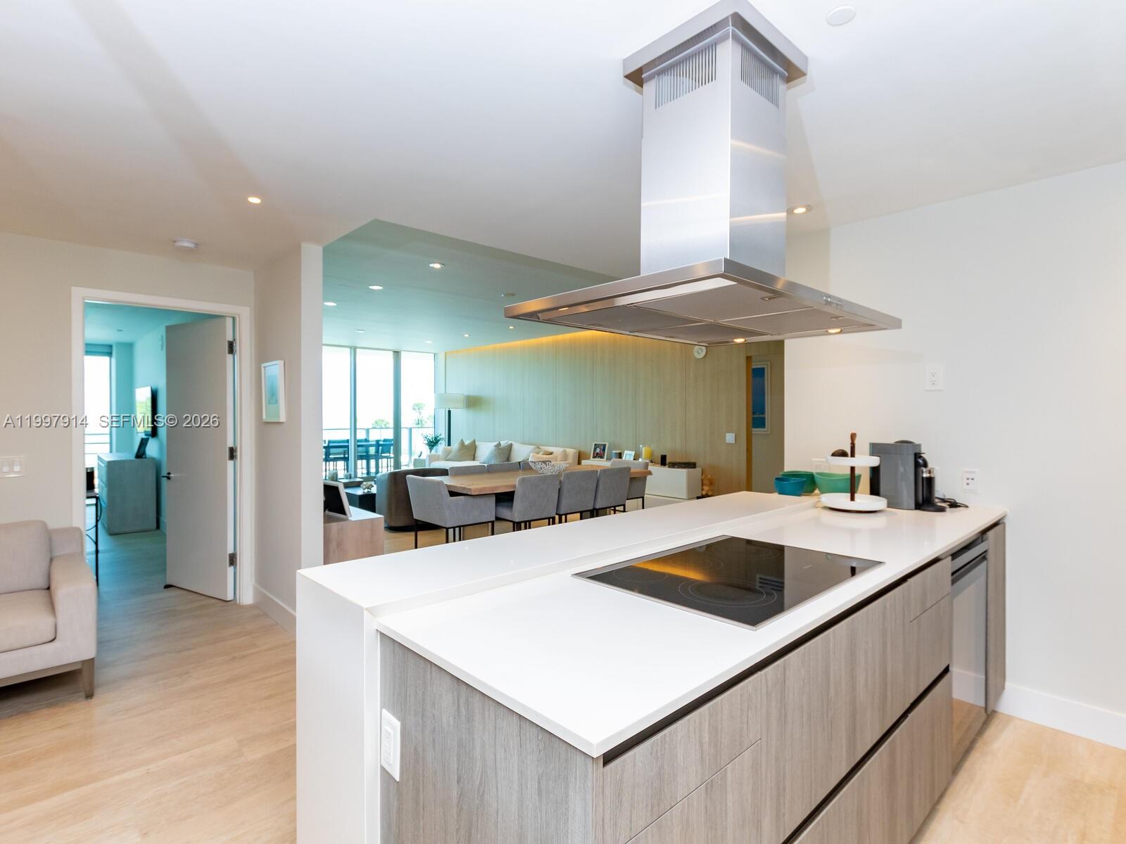 OCEANA KEY BISCAYNE CONDO - Residential Lease