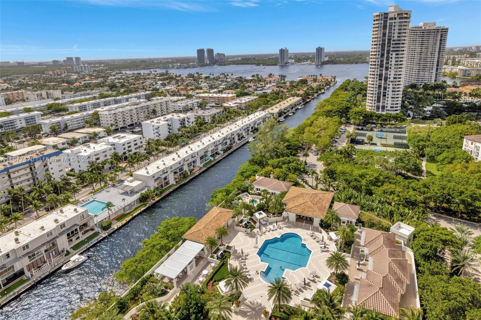 2600 ISL BLVD WILLIAMS IS - Residential