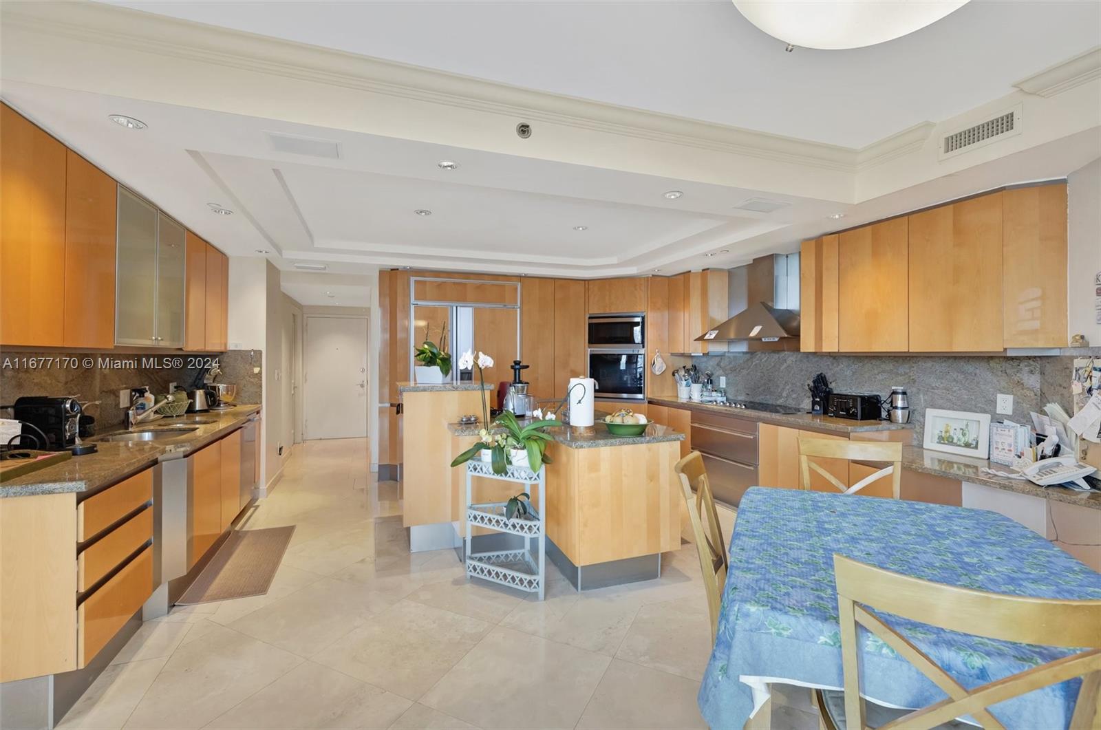 2600 ISL BLVD WILLIAMS IS - Residential