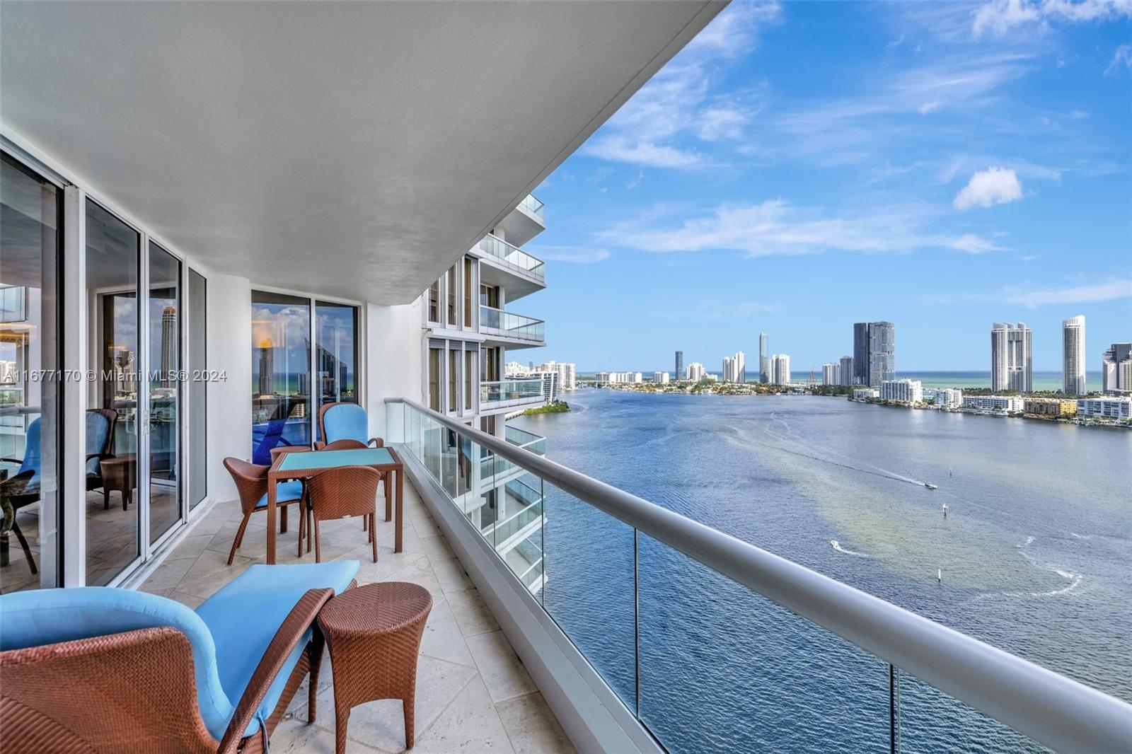 2600 ISL BLVD WILLIAMS IS - Residential