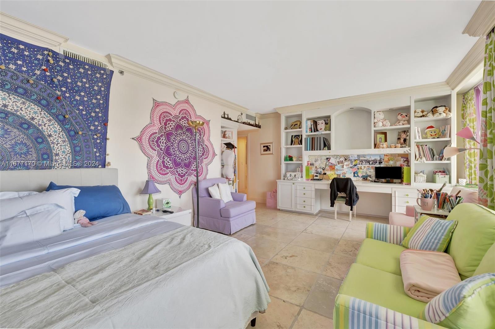 2600 ISL BLVD WILLIAMS IS - Residential