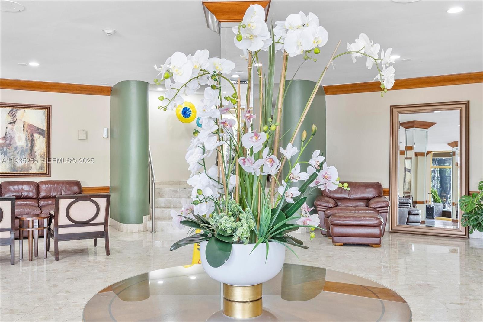 LAKE POINT TOWER CONDOMIN - Residential