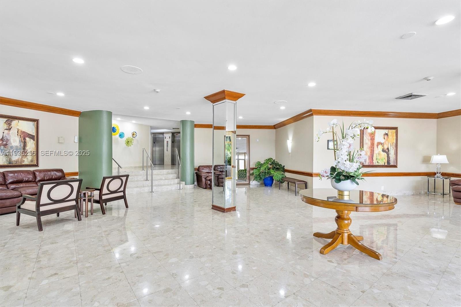 LAKE POINT TOWER CONDOMIN - Residential