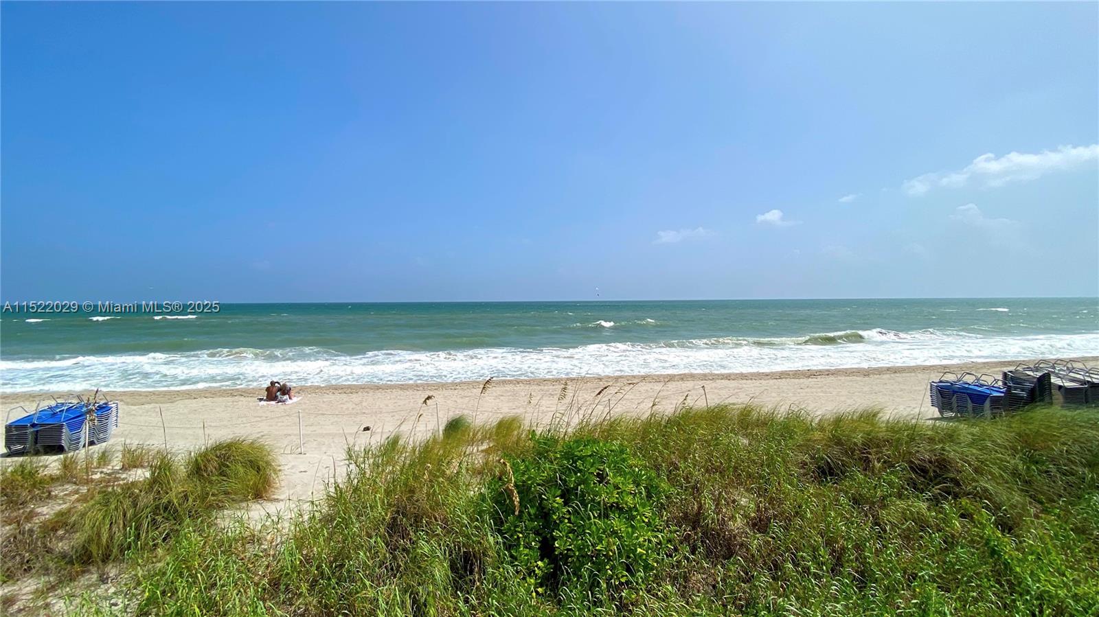 LA MER ESTATES SOUTH COND - Residential