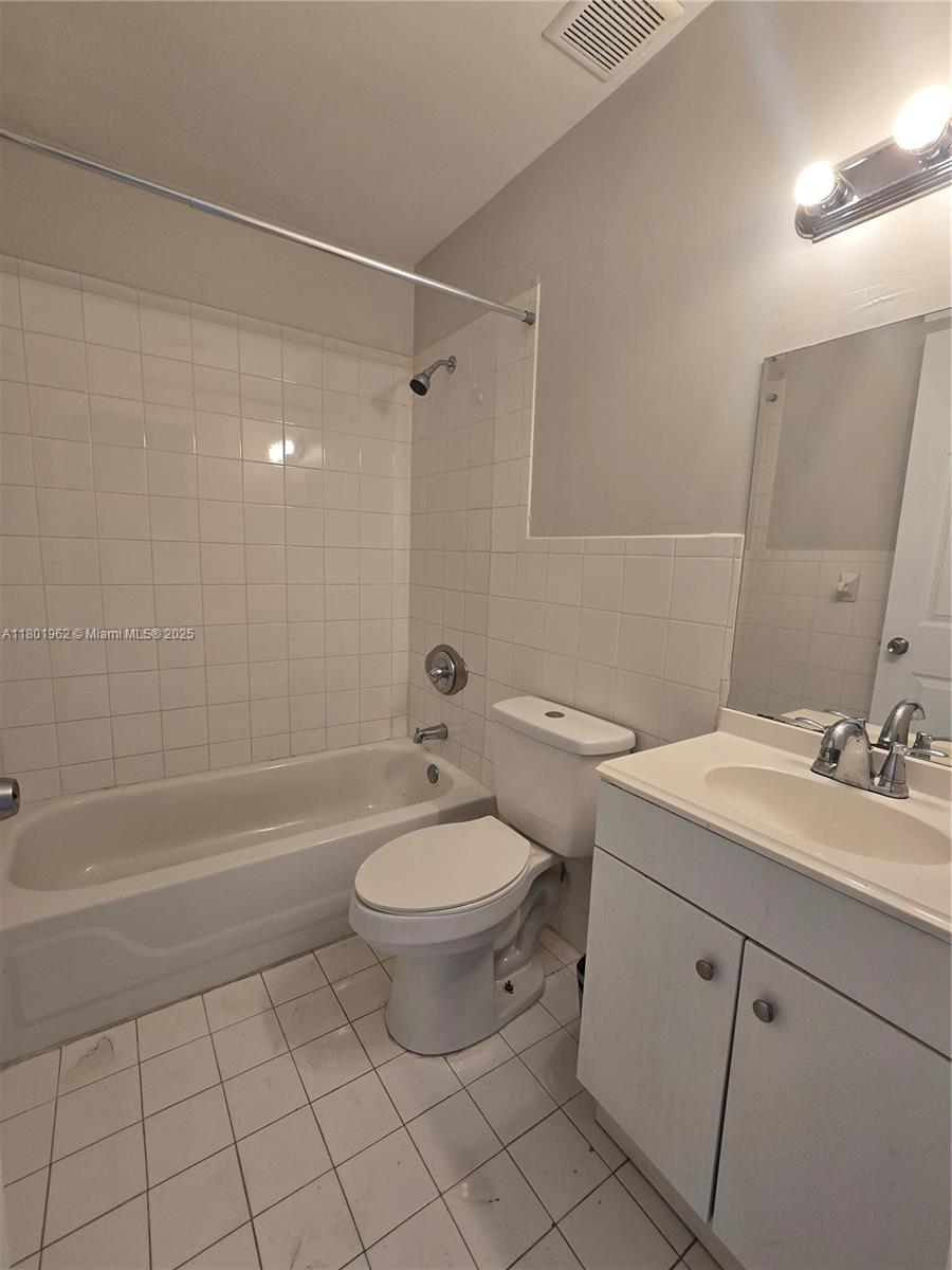 CENTRAL COMML HOMESTEAD - Residential