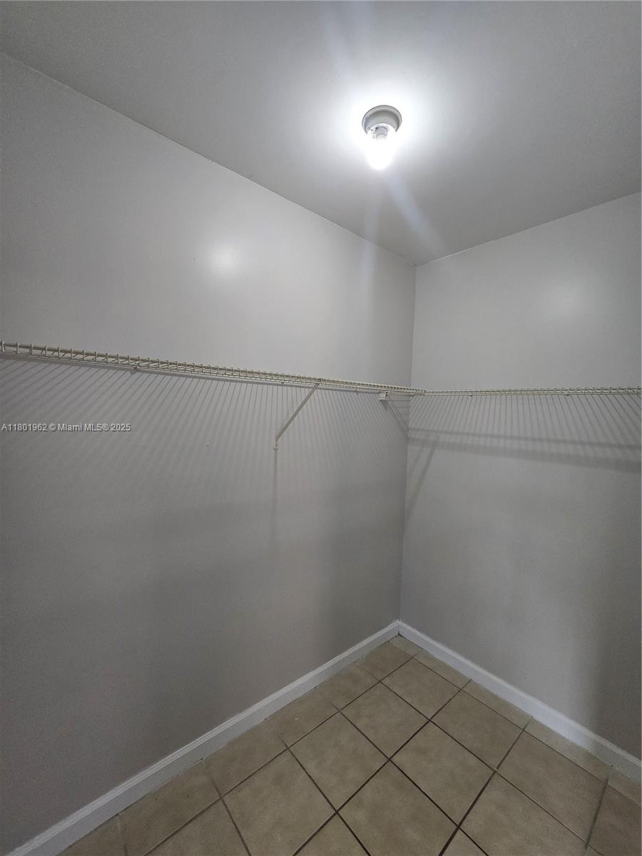 CENTRAL COMML HOMESTEAD - Residential