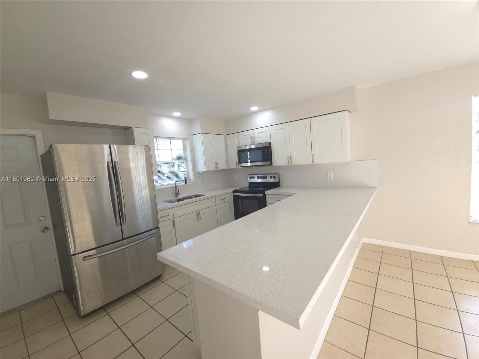 CENTRAL COMML HOMESTEAD - Residential