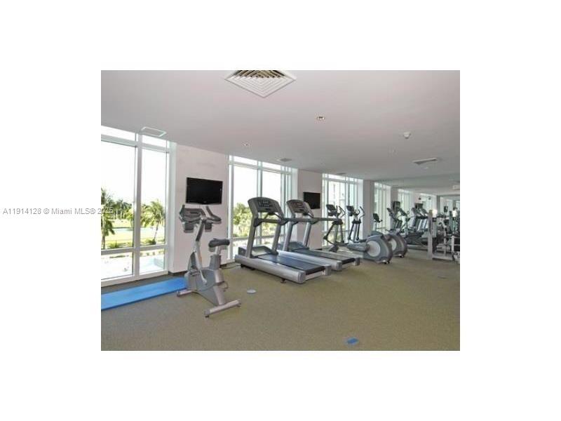 DUO CONDOMINIUM WEST - Residential Lease