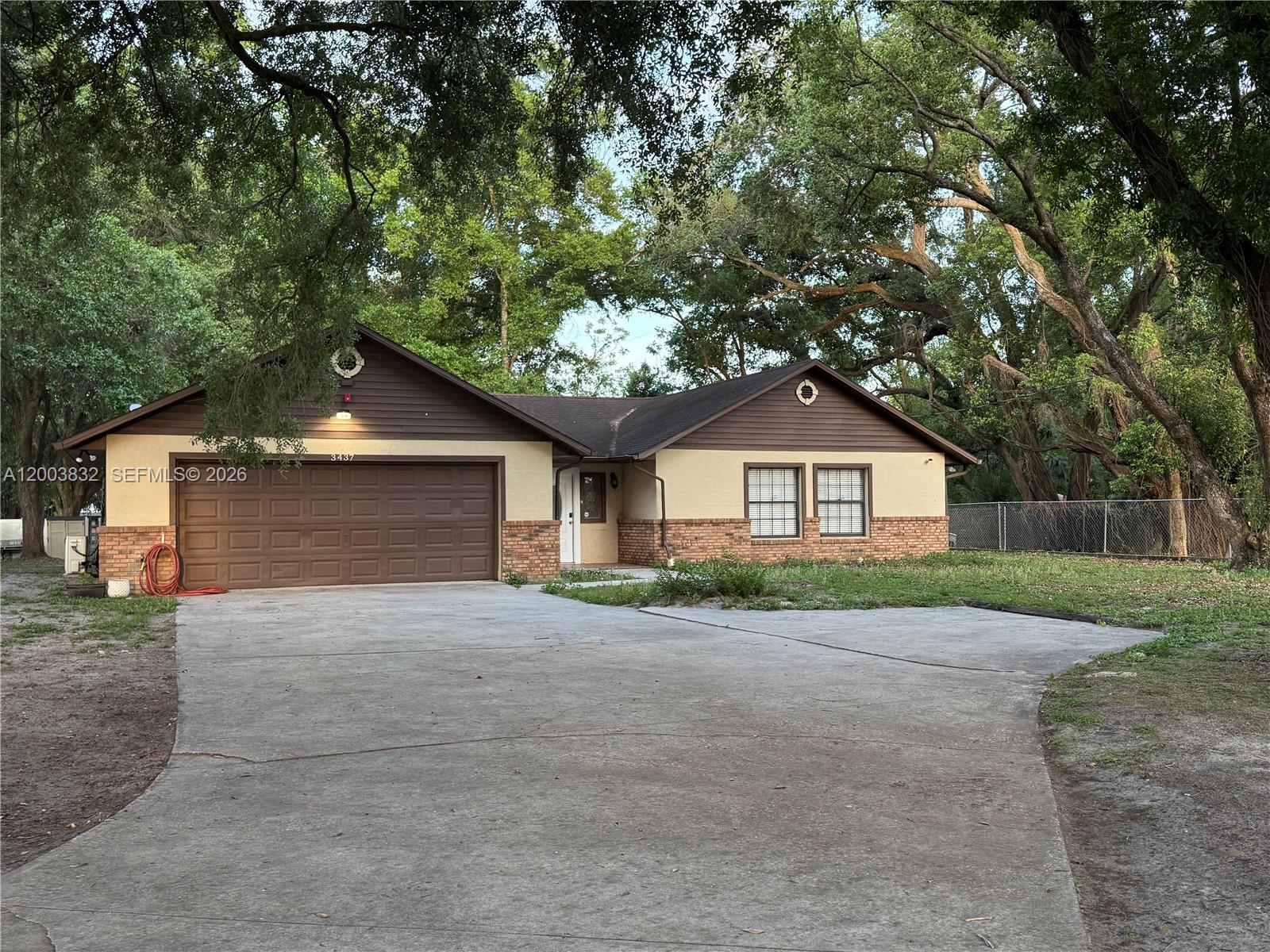 3437 S Westmoreland Dr