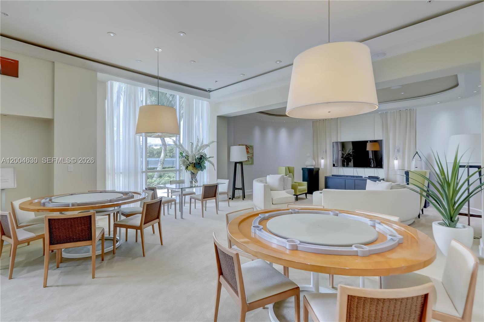 PLAZA AT OCEANSIDE (THE) - Residential
