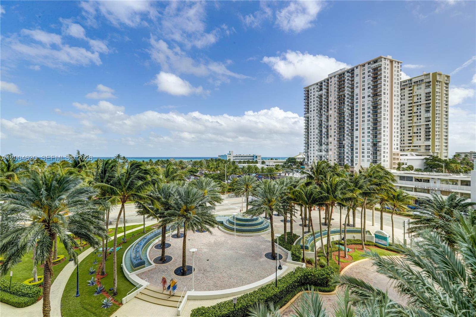 PLAZA AT OCEANSIDE (THE) - Residential