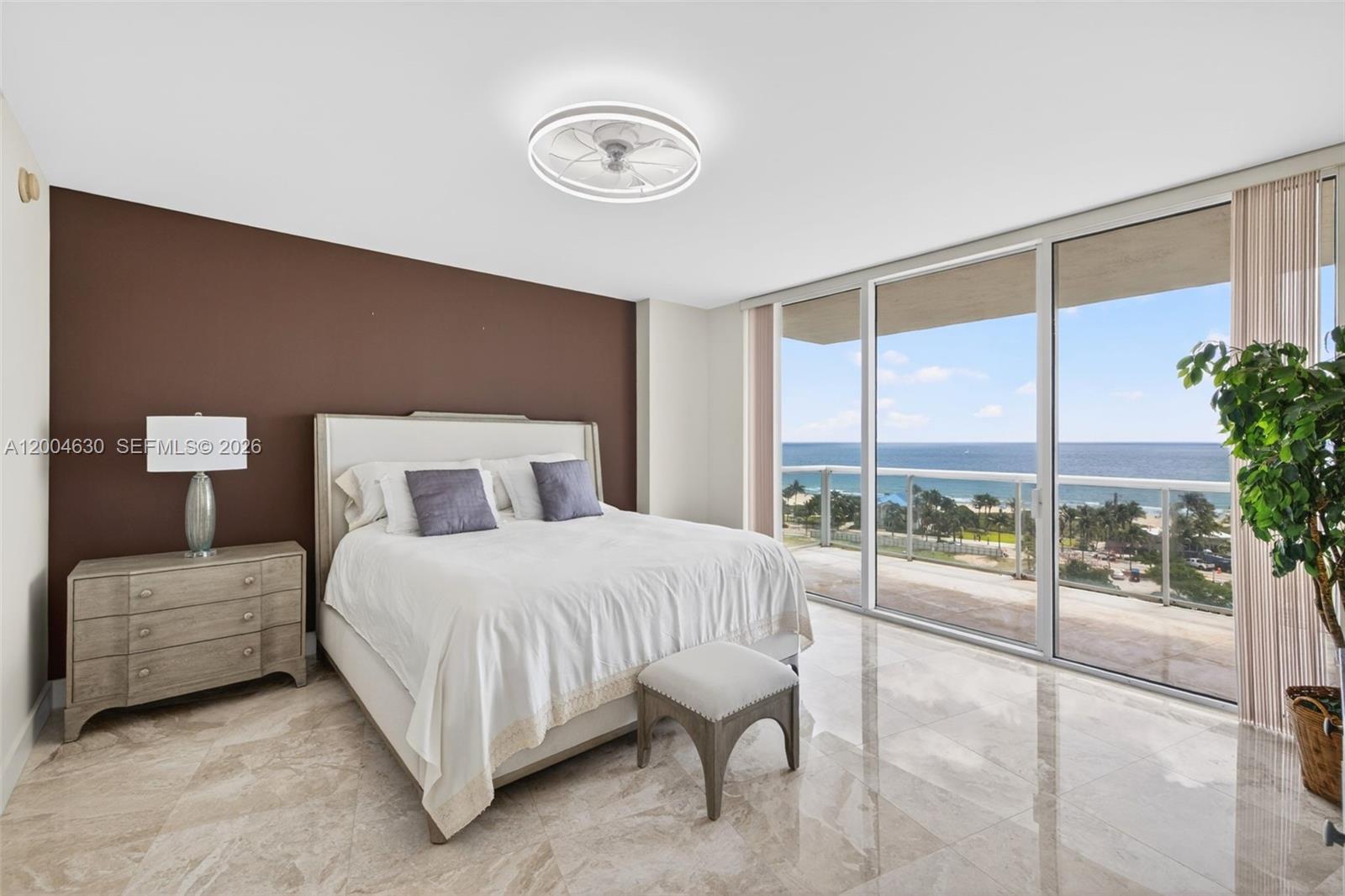 PLAZA AT OCEANSIDE (THE) - Residential