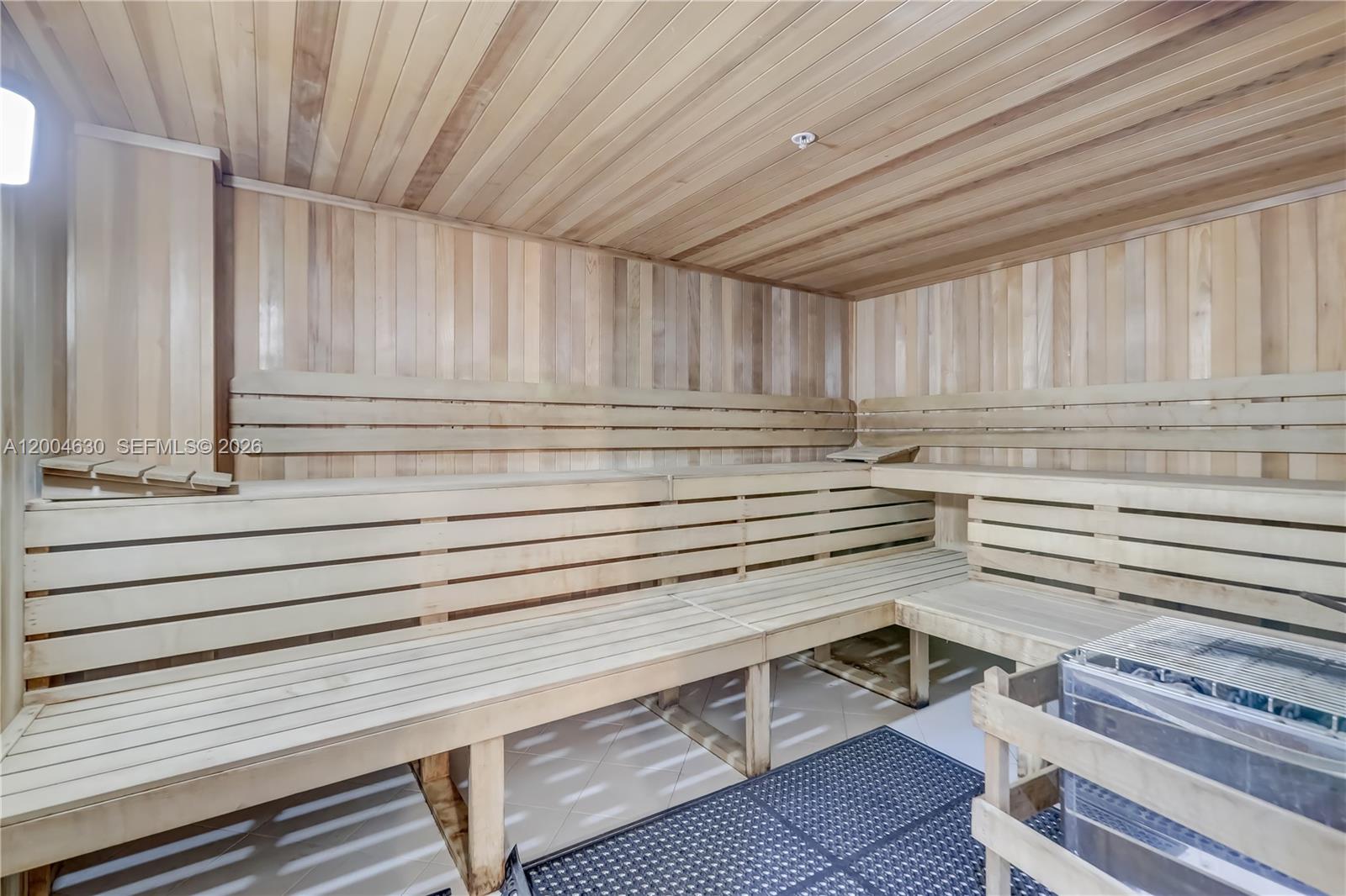PLAZA AT OCEANSIDE (THE) - Residential