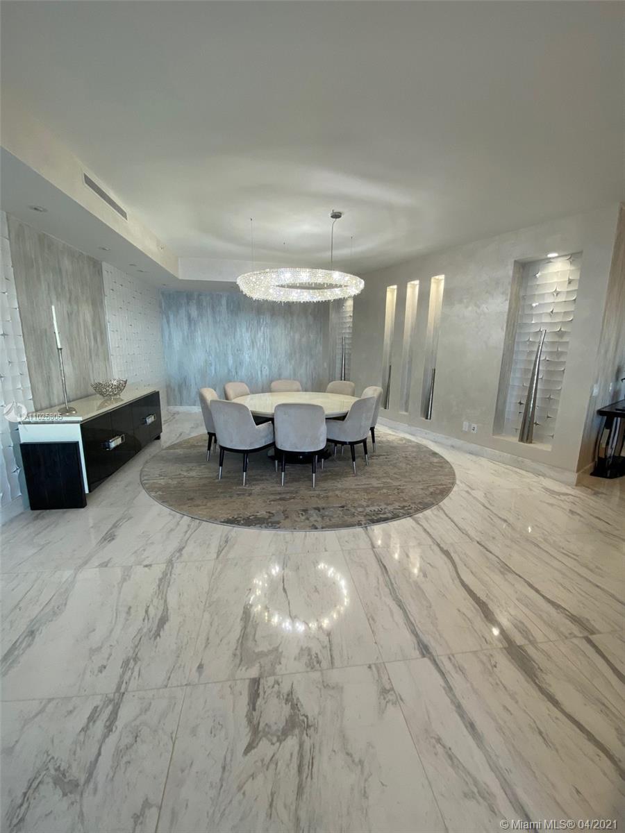 18555 COLLINS AVENUE COND - Residential