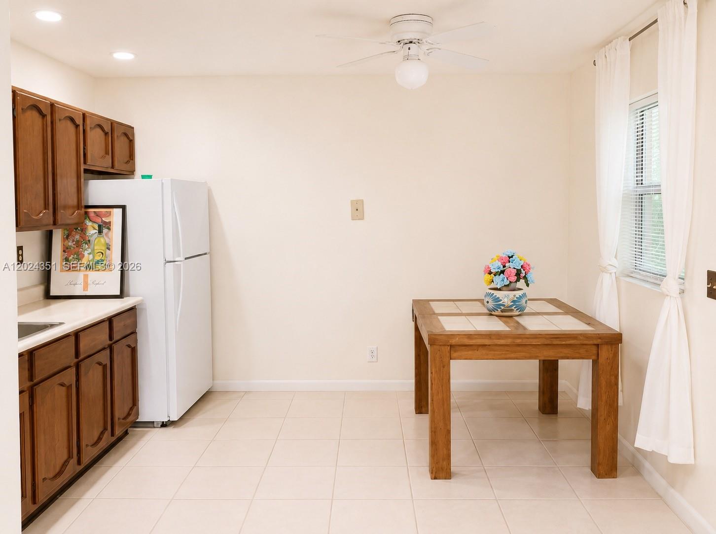 DANIA HOMESITES - Residential Lease