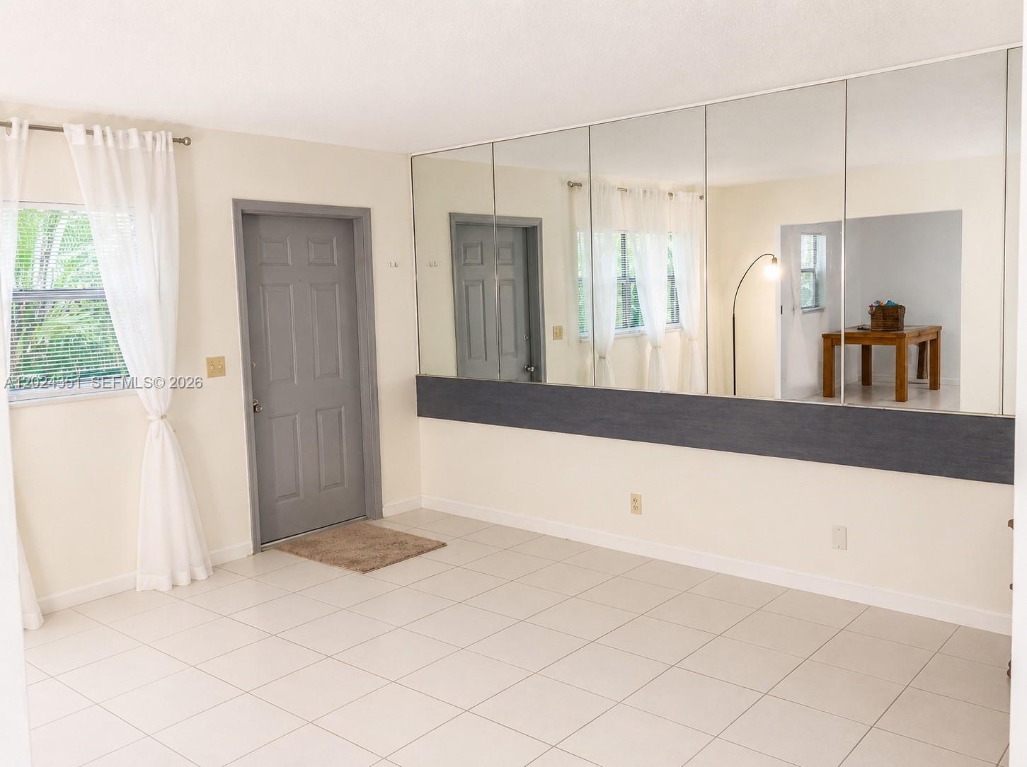 DANIA HOMESITES - Residential Lease