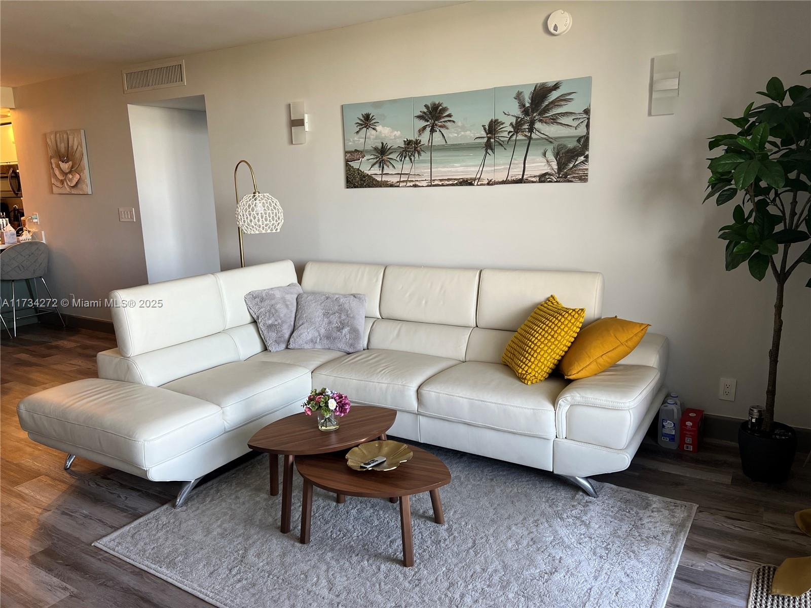 600 Three Islands Blvd 504