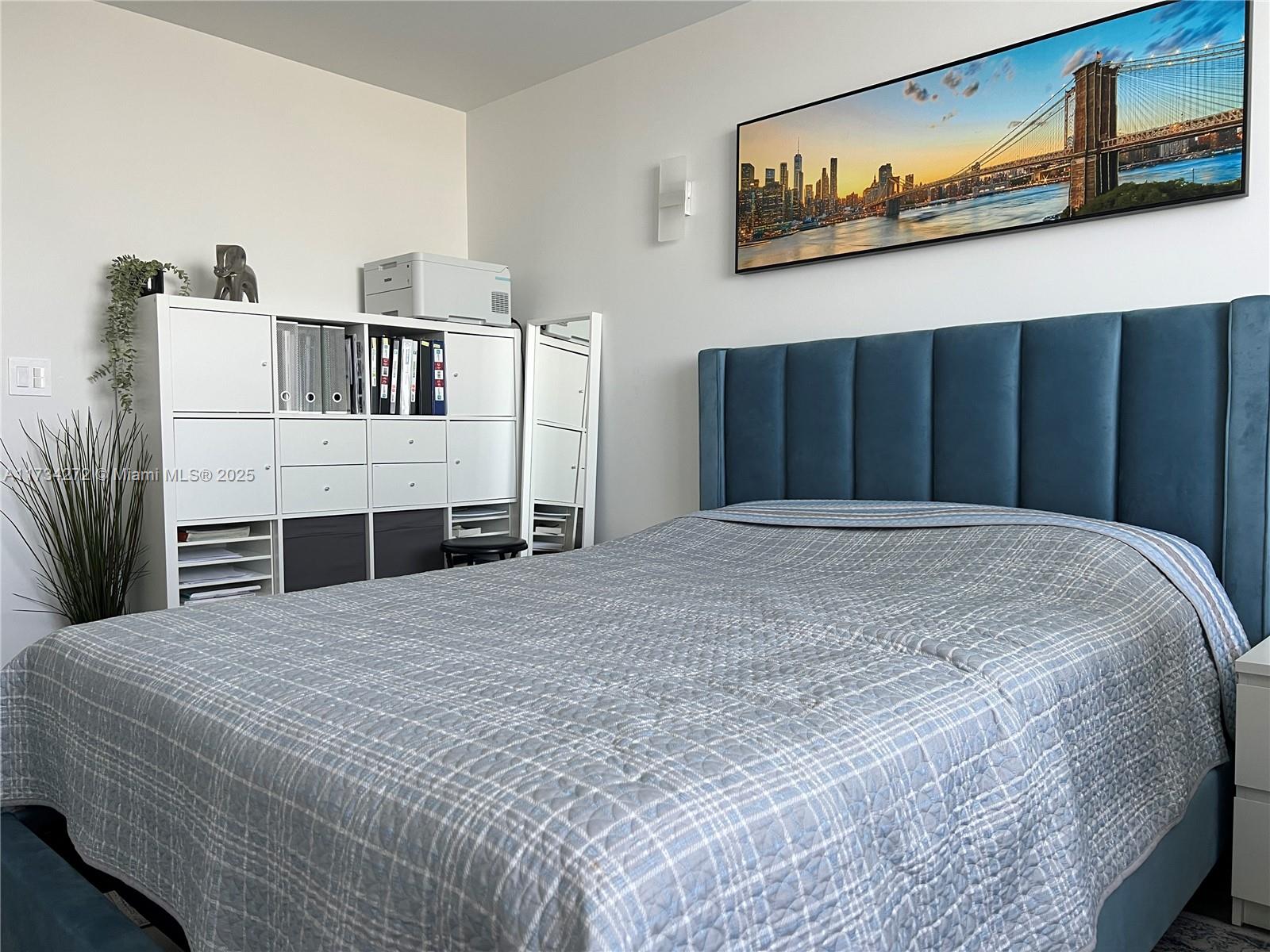 OLYMPUS CONDO PHASE - Residential