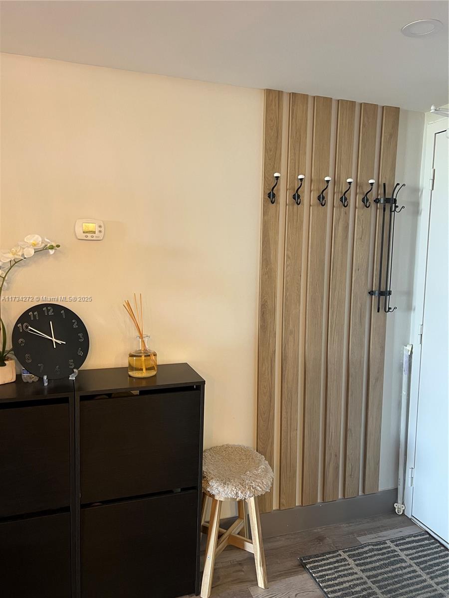 OLYMPUS CONDO PHASE - Residential