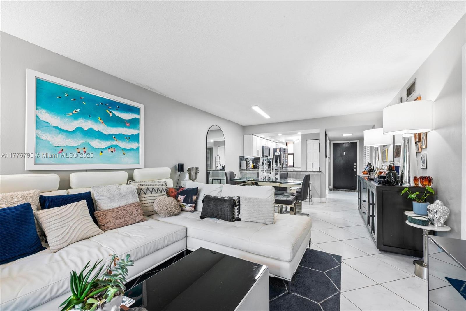 ROYAL PALM AT PLANTATION - Residential