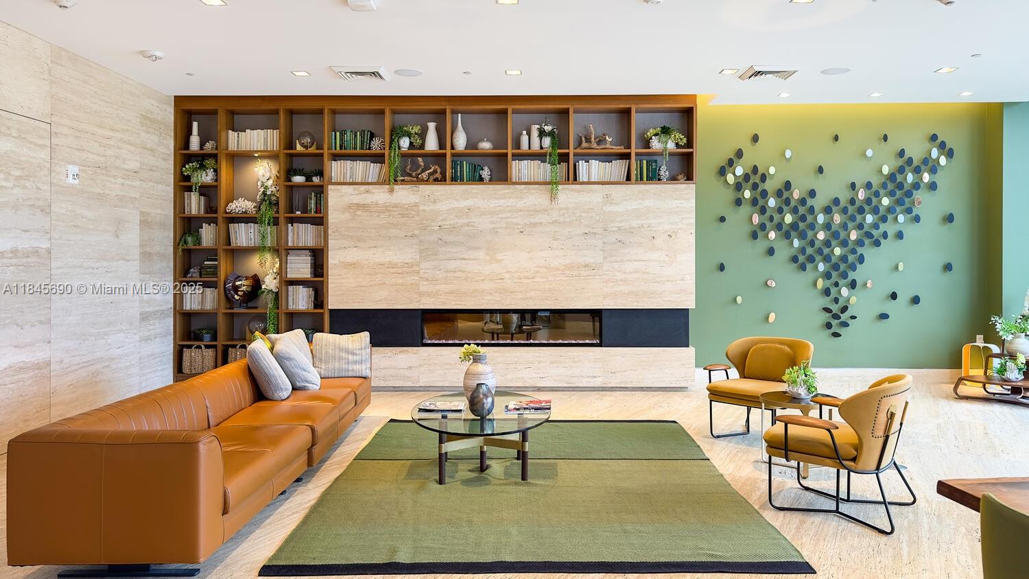 THE HARBOUR NORTH CONDO - Residential