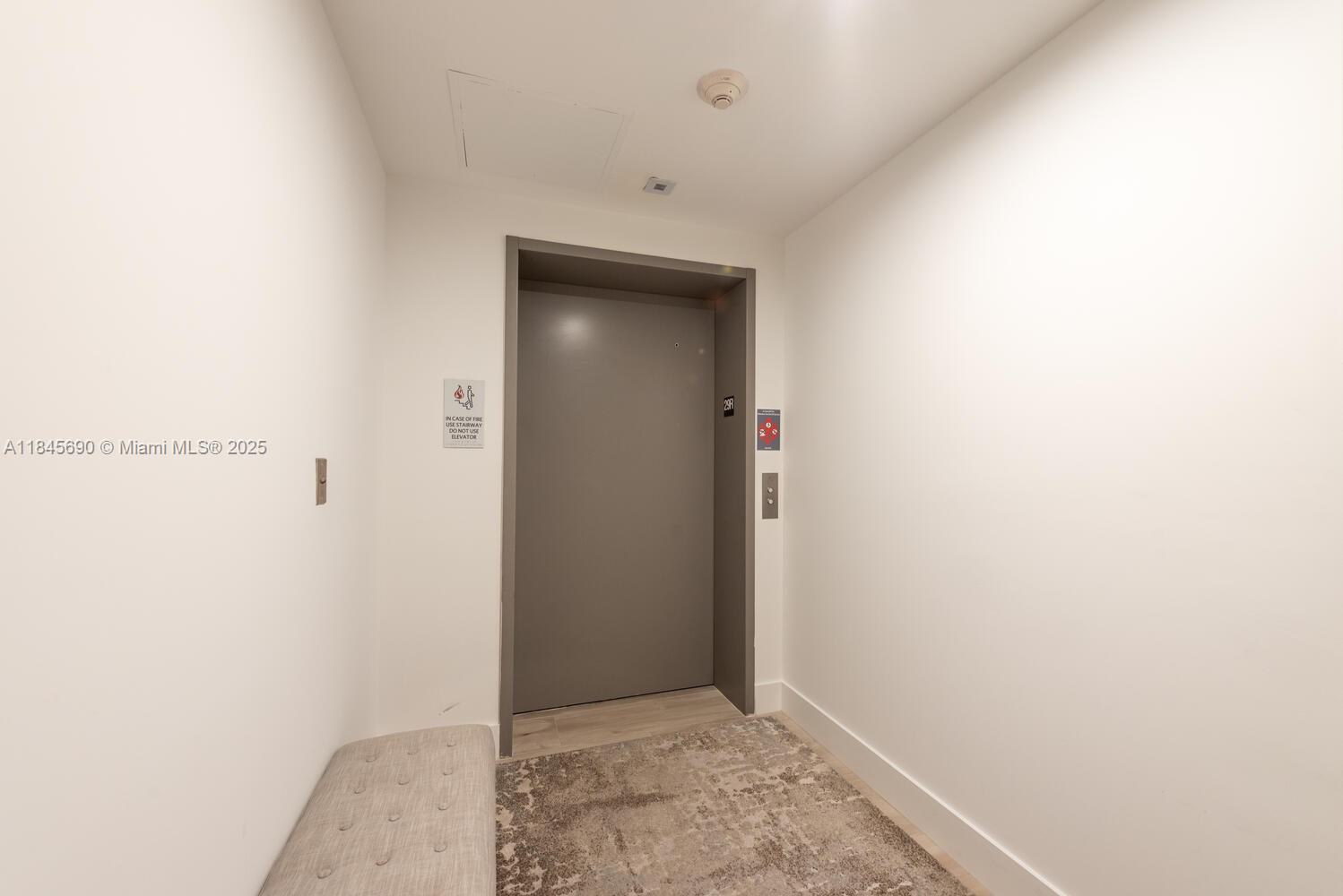 THE HARBOUR NORTH CONDO - Residential