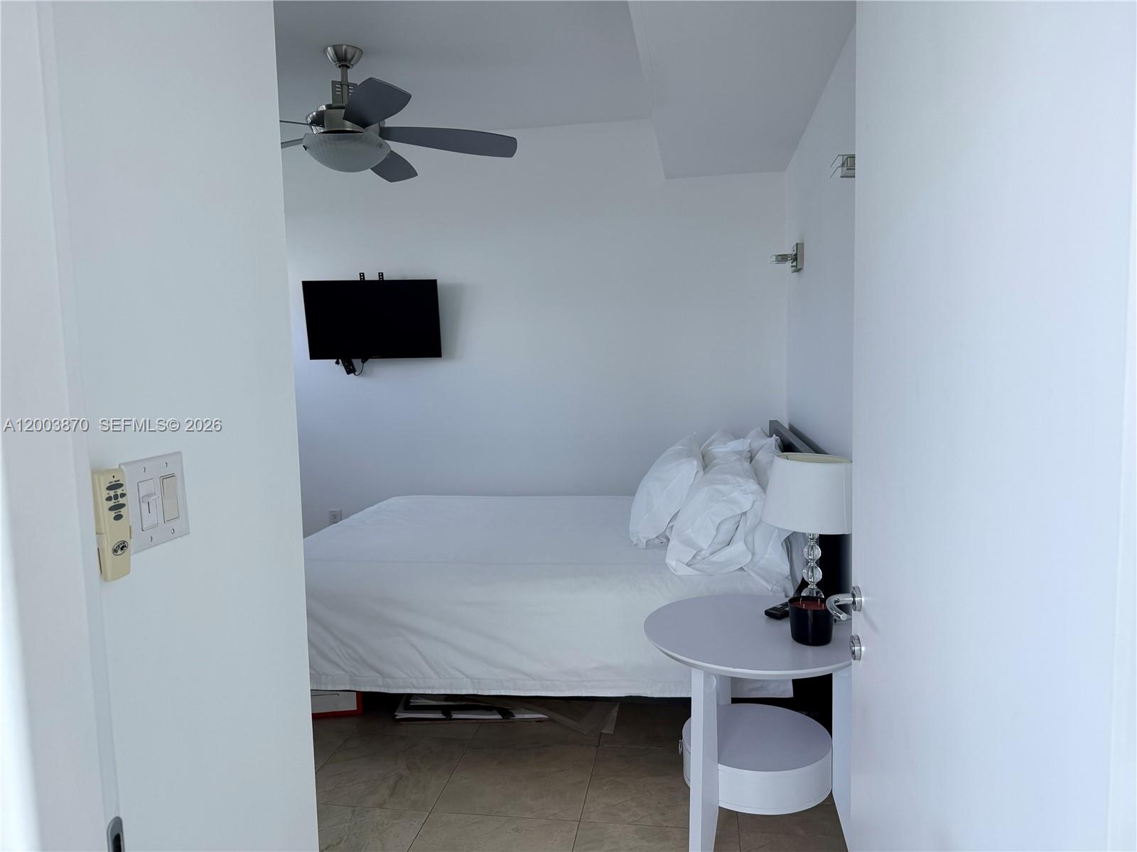 6000 INDIAN CREEK CONDO - Residential