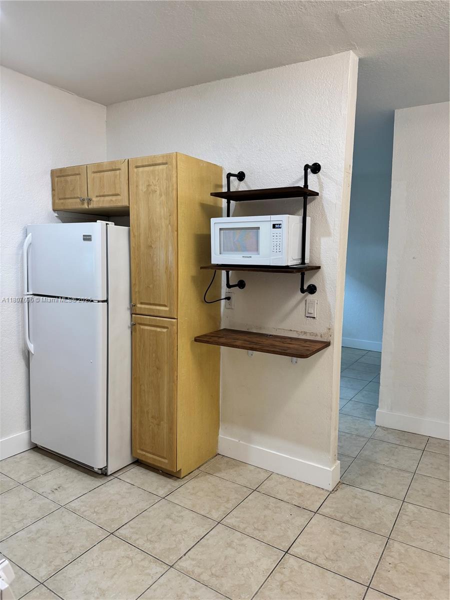 1021 NW 3rd St 106