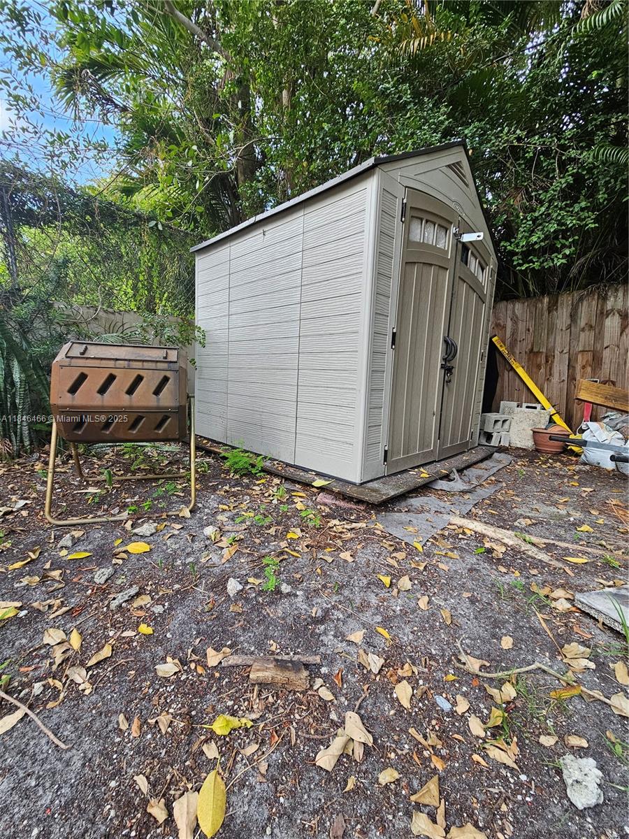 BAYSHORE REV - Residential