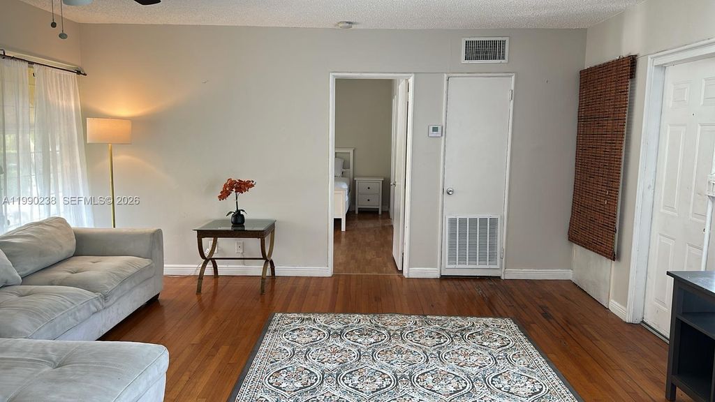 Photo of 90 Isle Of Venice Dr #9, Fort Lauderdale, FL 33301 (MLS # A11990238)