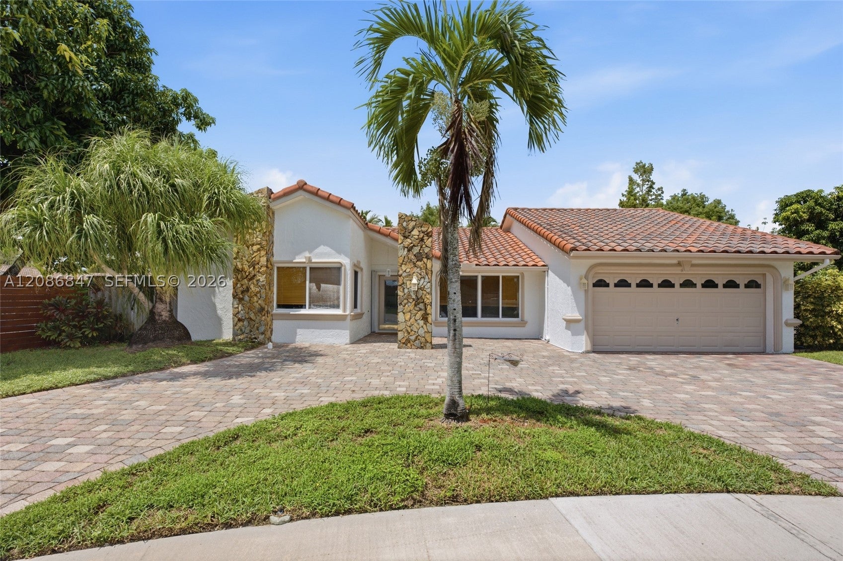 511 NW 104th Ave