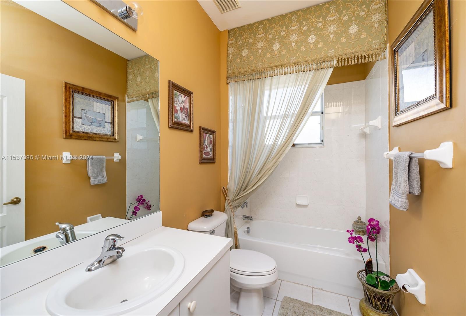 PORTOFINO OAKS - Residential Lease