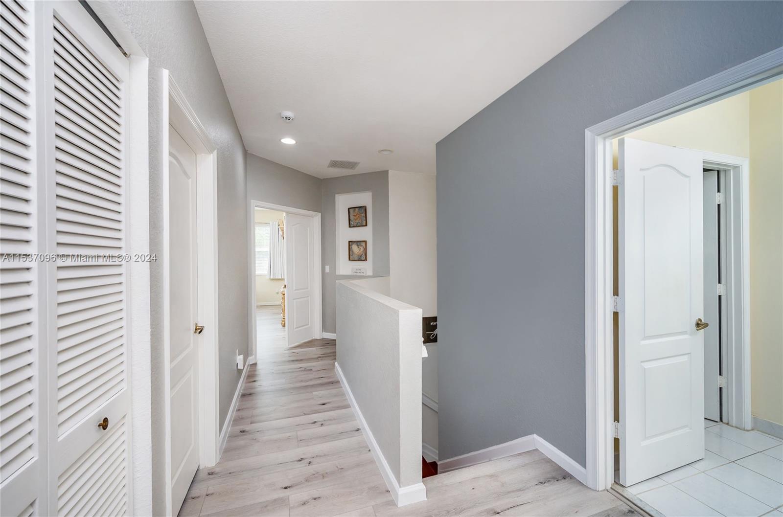 PORTOFINO OAKS - Residential Lease