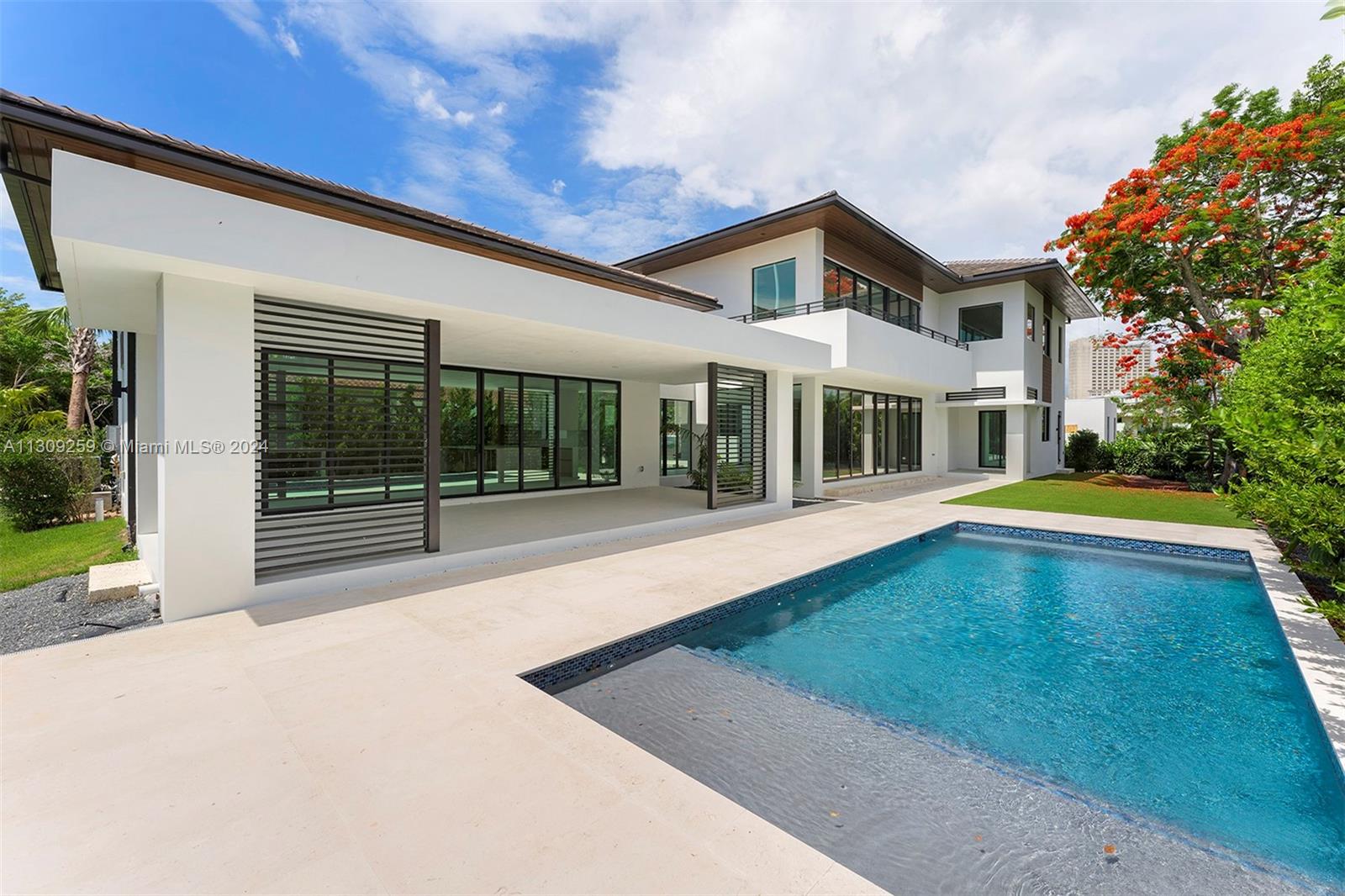 NORTH KENDALL - Residential