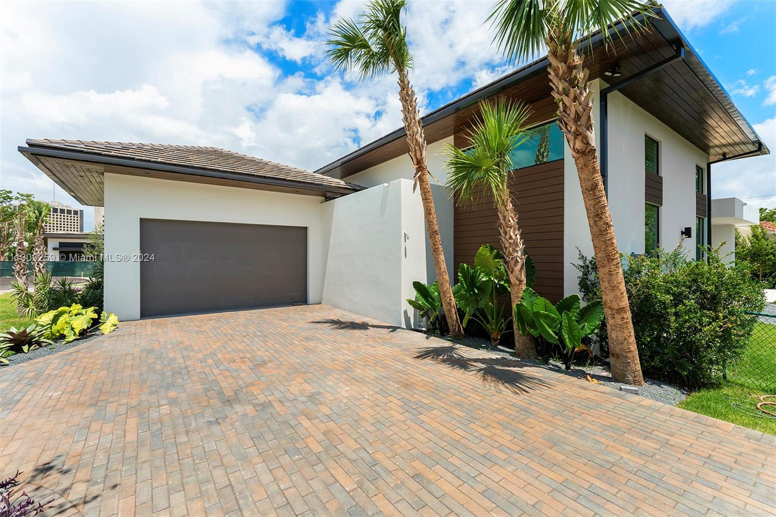 NORTH KENDALL - Residential