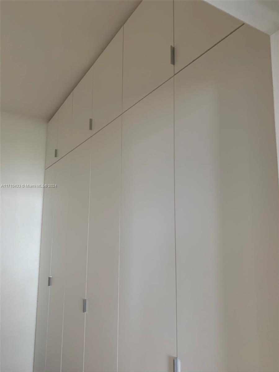 DECOLUX CONDO - Residential
