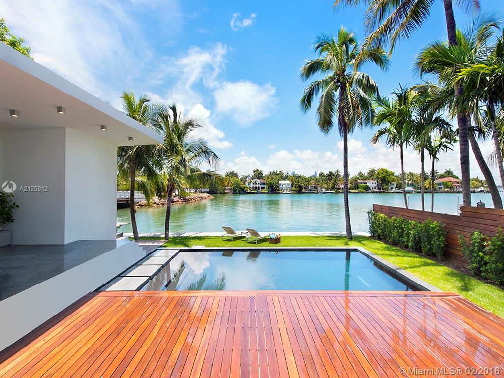 Di Lido Island - Residential