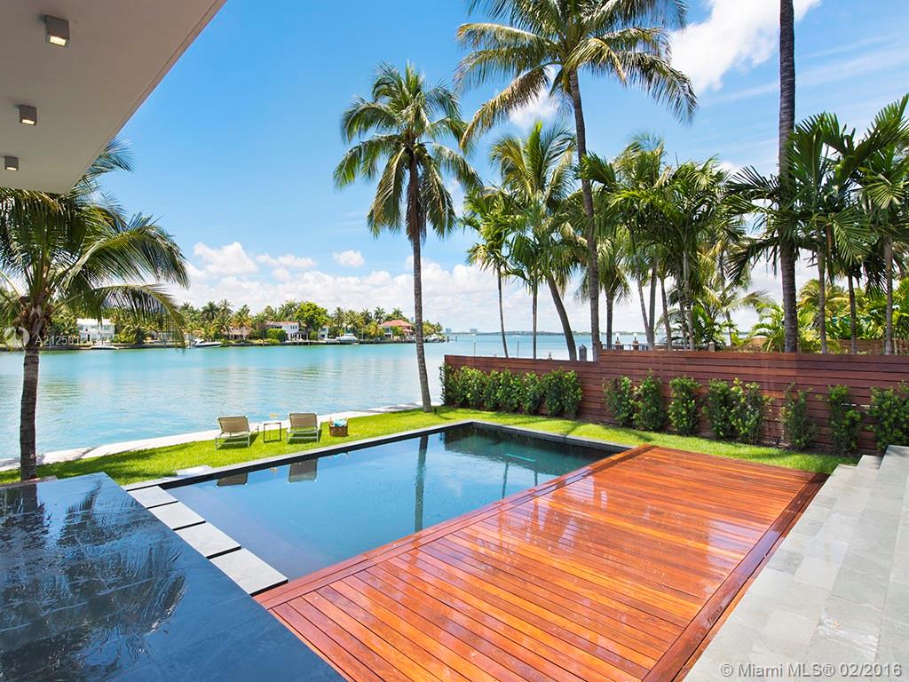 Di Lido Island - Residential