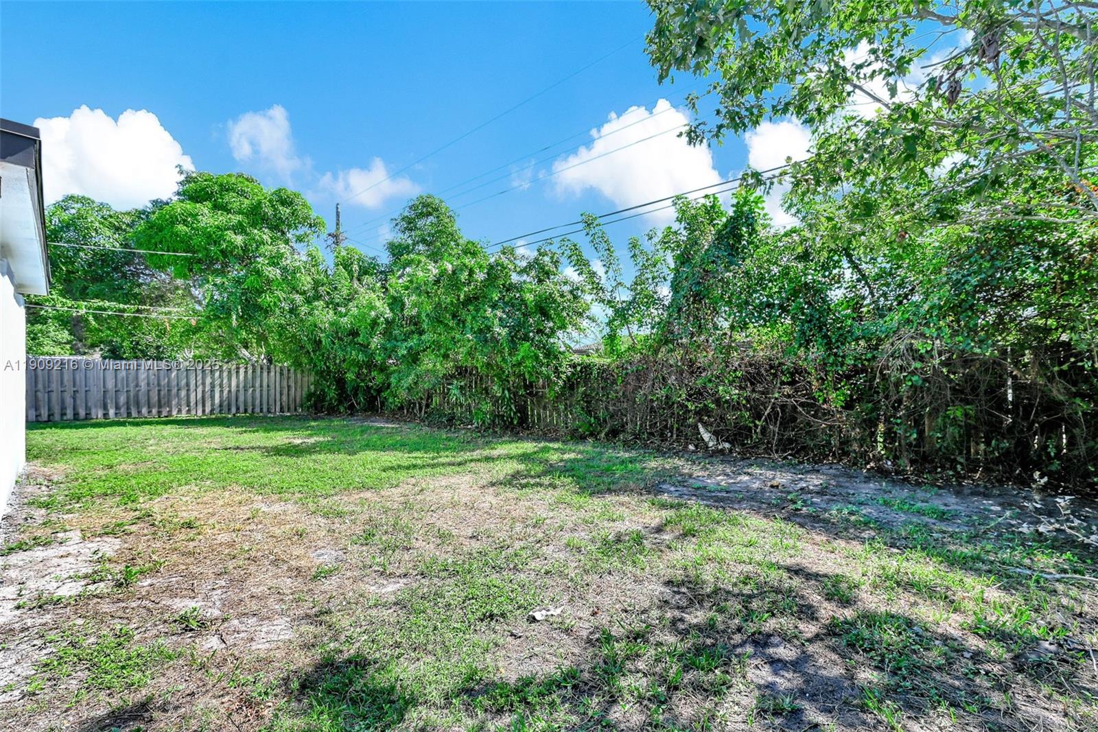 PLANTATION SUNRISE HEIGHT - Residential