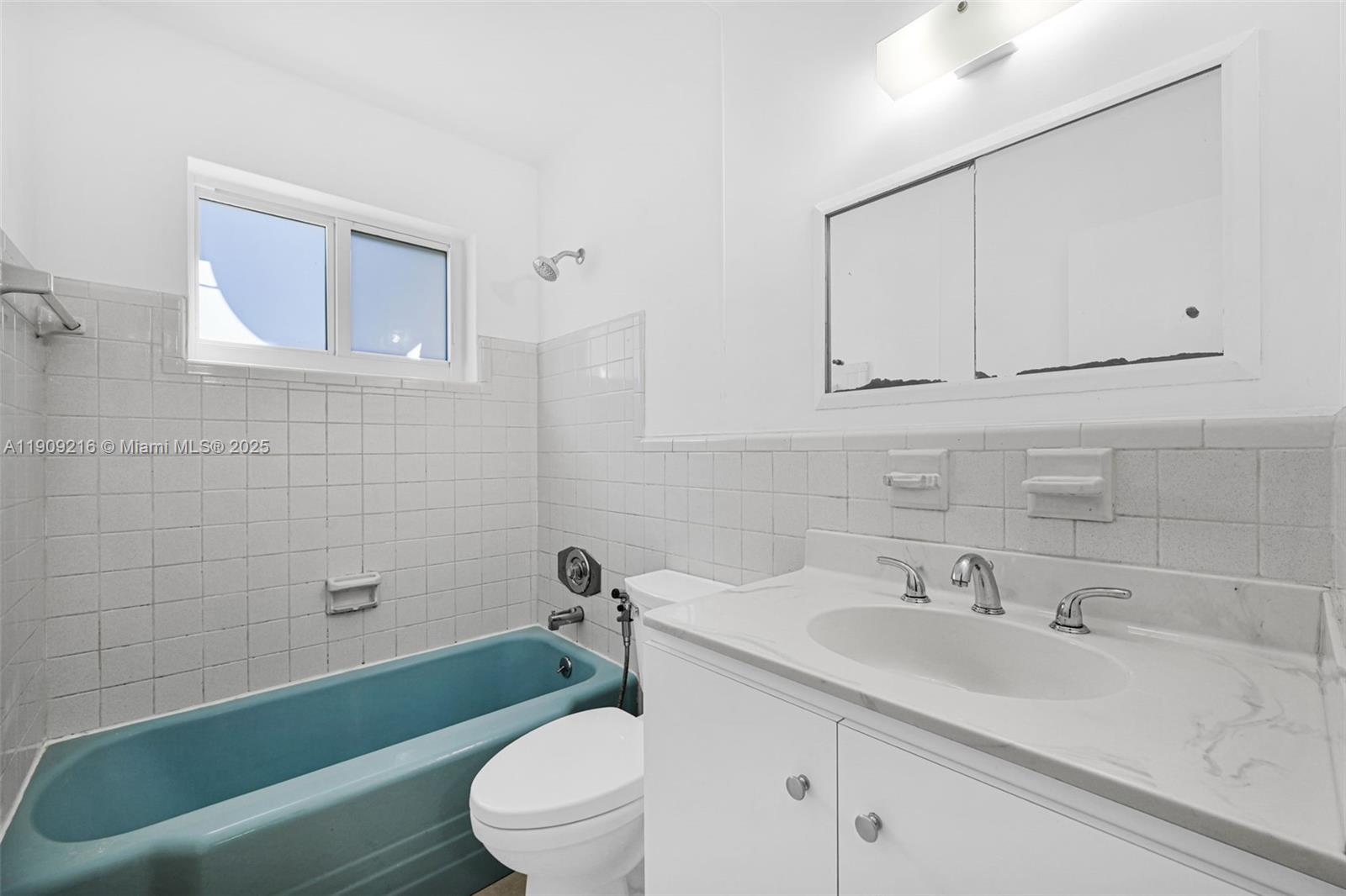 PLANTATION SUNRISE HEIGHT - Residential