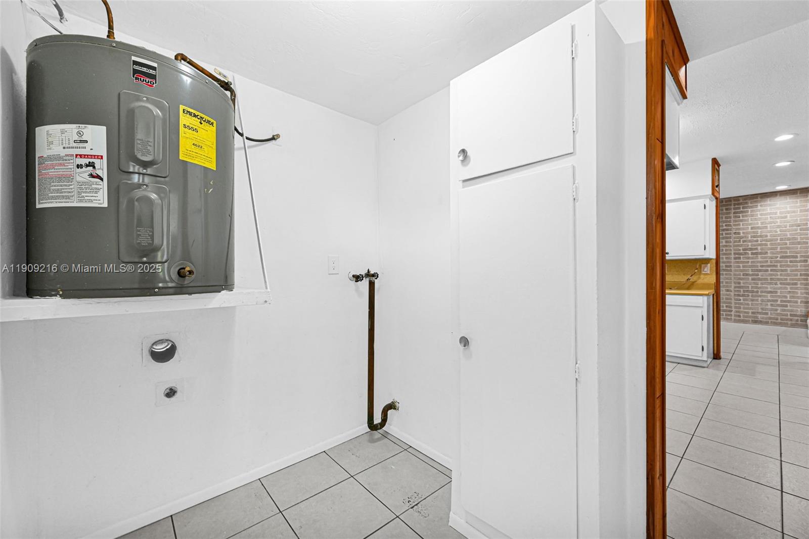 PLANTATION SUNRISE HEIGHT - Residential