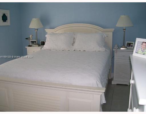 290 Sunrise Dr 208