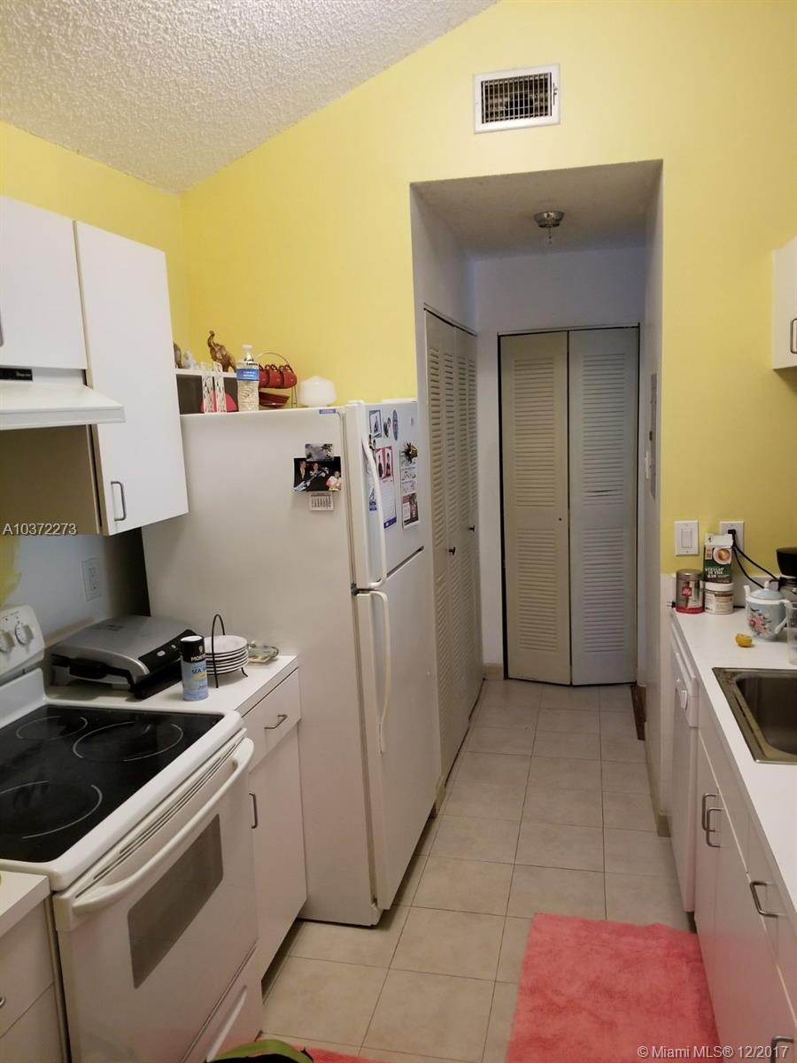 ROYAL PALM PLACE AT THE H - Residential Lease