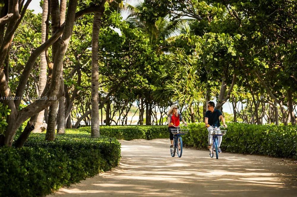 BAL HARBOUR NORTH SOUTH C - Residential